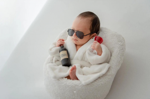 海盐宝宝被蜜蜂蛰了 海盐宝宝被蜜蜂蛰了