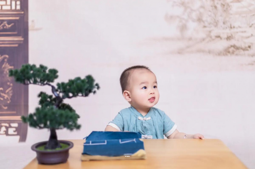 海盐宝宝6个月可以坐吗 海盐宝宝6个月可以坐吗